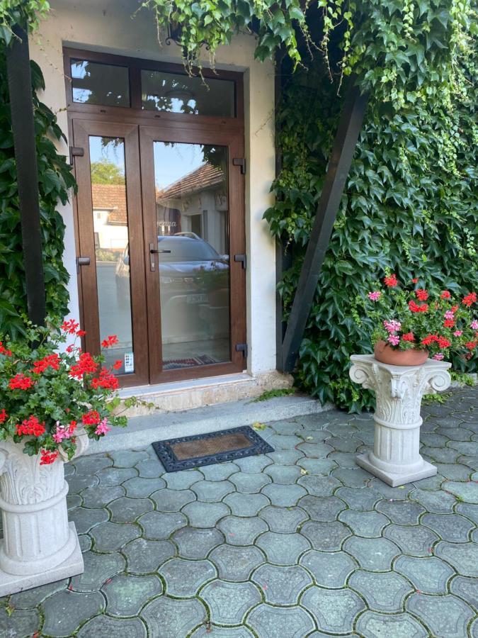 Vila Toscana Timişoara Eksteriør bilde